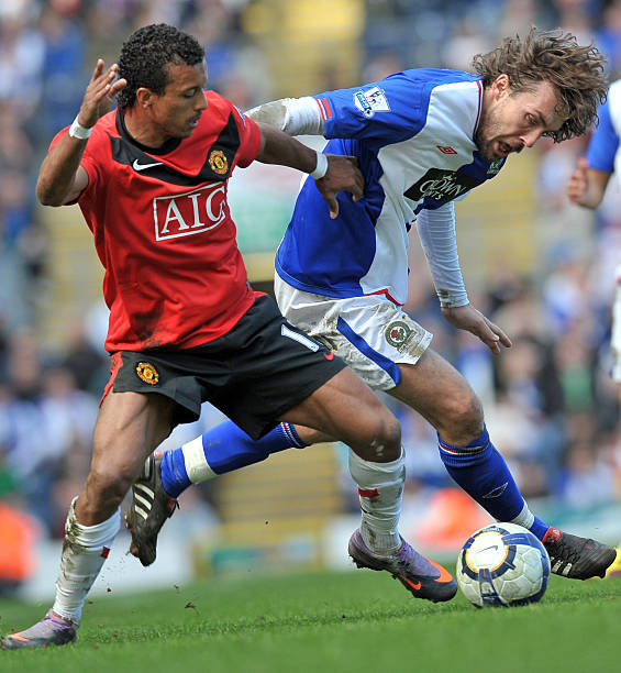 位才华横溢 位才华横溢