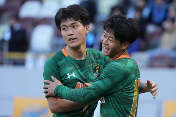 于赛场内 于赛场内